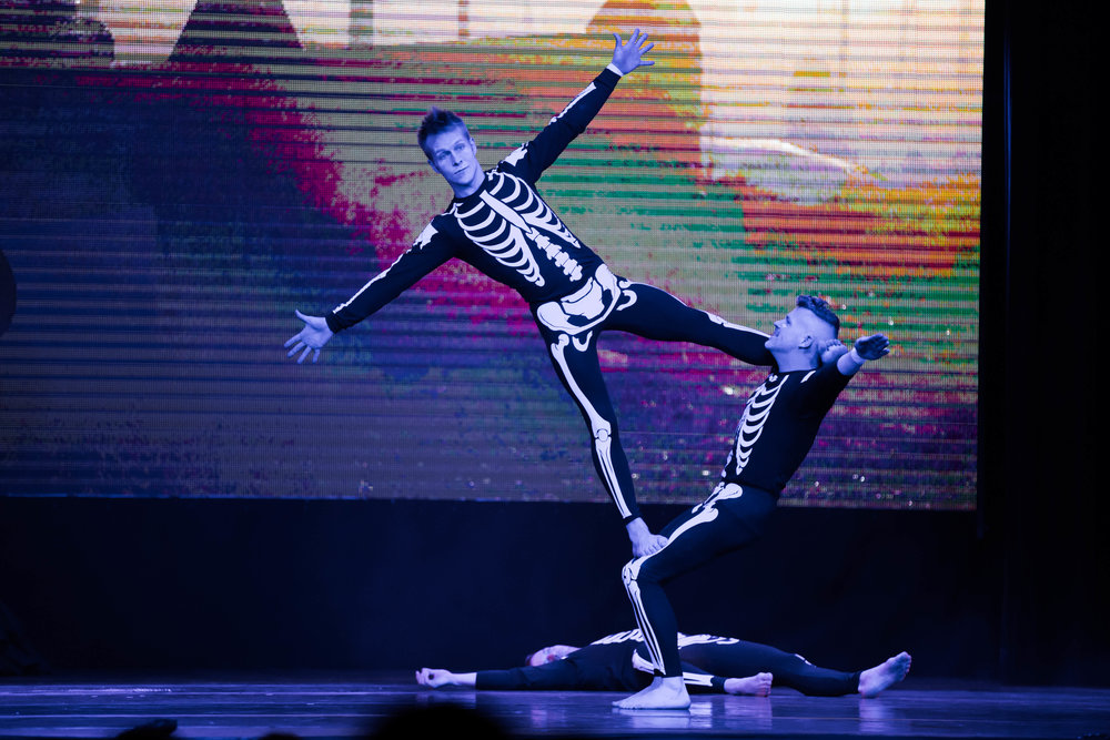 Spooktacular! — Cirque-tacular Productions Inc. - Theatrical and Tours