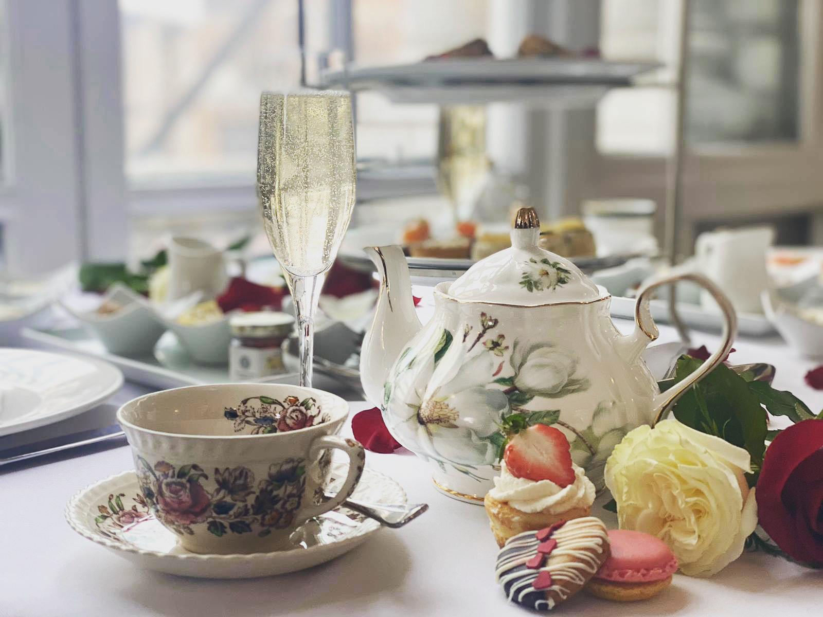 Tea Time in Nashville